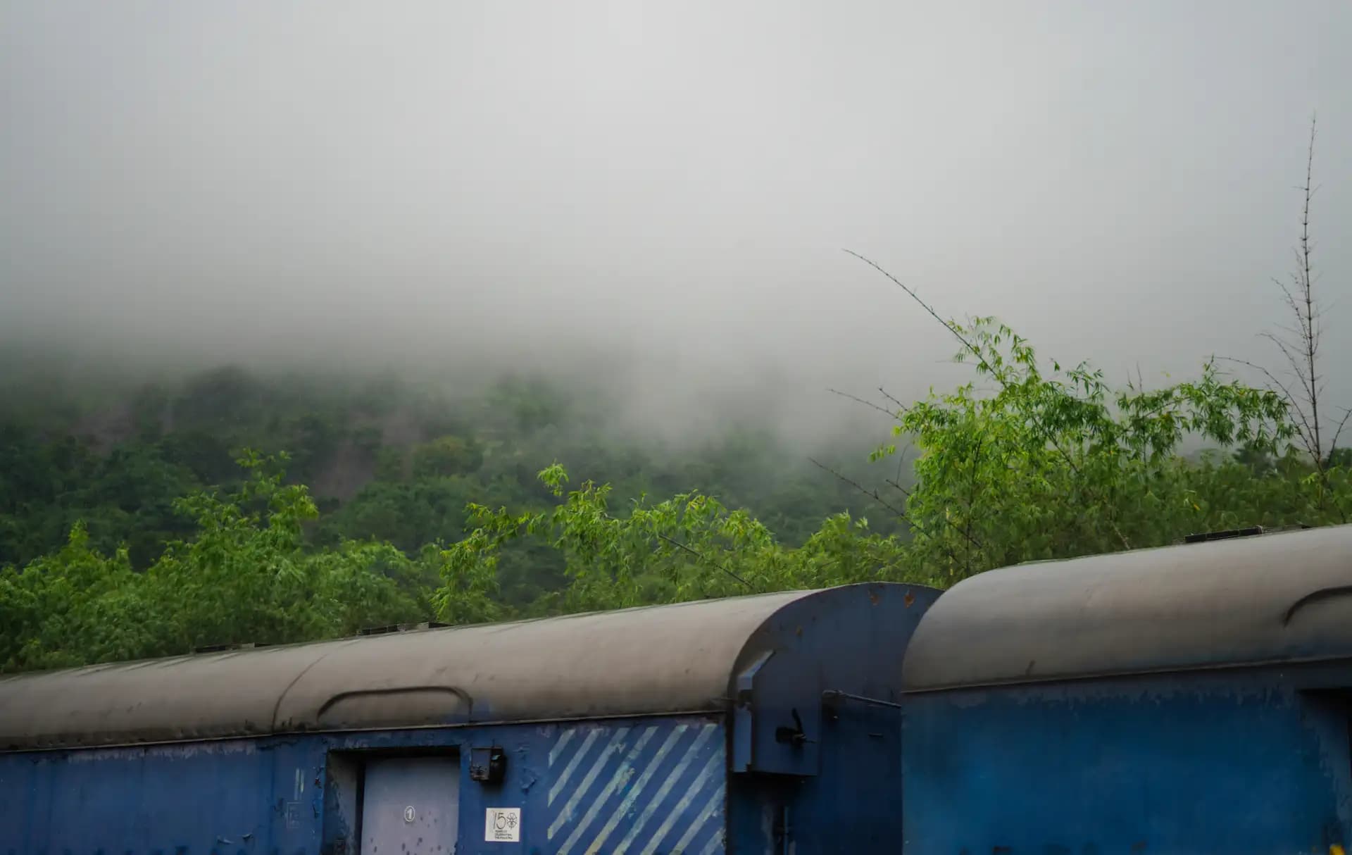 Scenic view on the way to Borra Cave from the train..